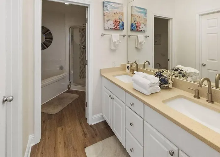 Lighthouse 1416 Southern Charm Apartment Gulf Shores
